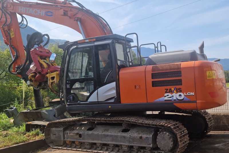 OmecoHub - Immagine HITACHI ZX210LCN-6